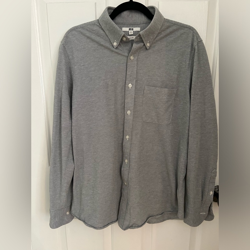 Uniqlo Men’s Shirt- Sz M Slim Fit- NWOT